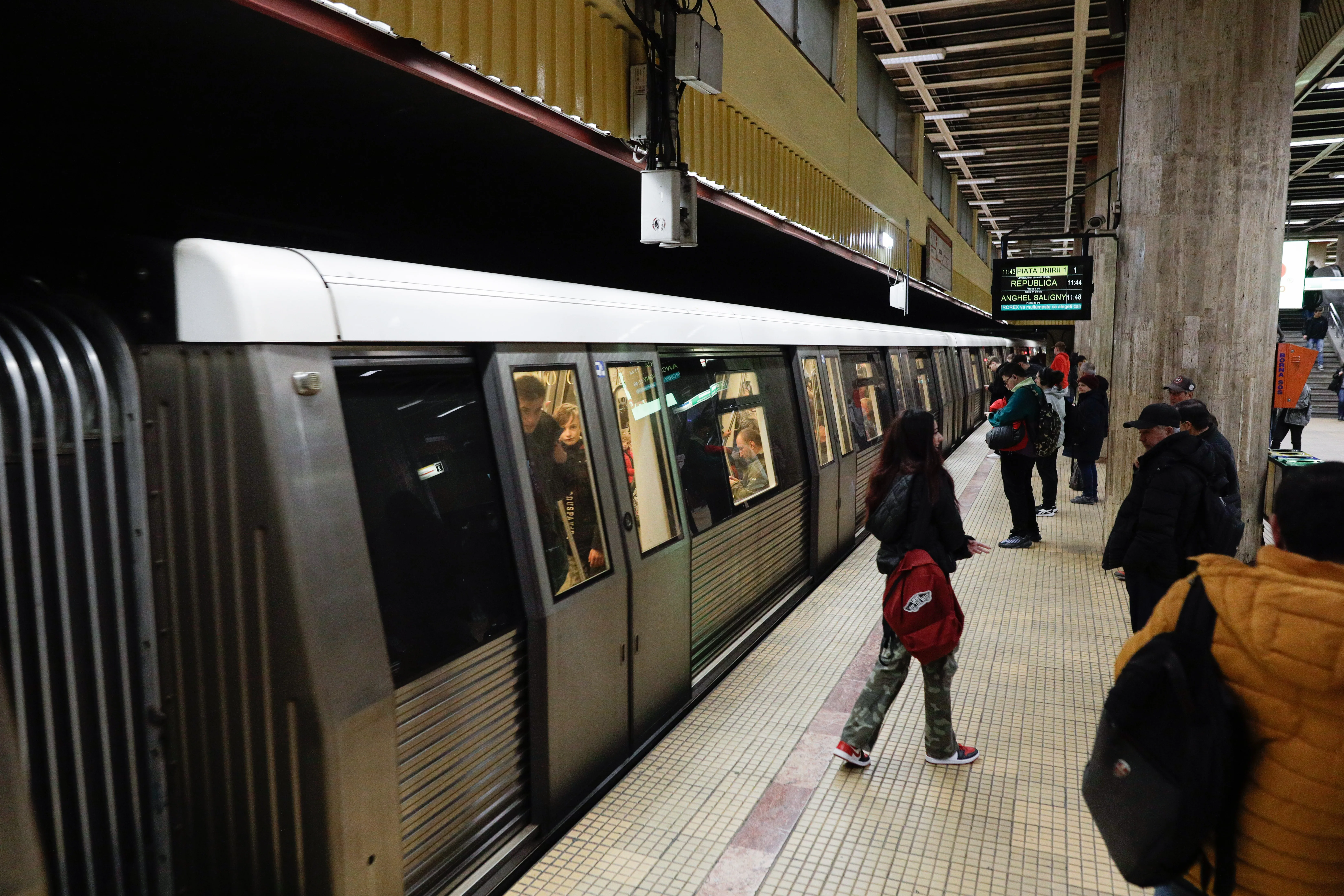 Biletul de metrou rămâne la 5 lei după anularea scumpirii