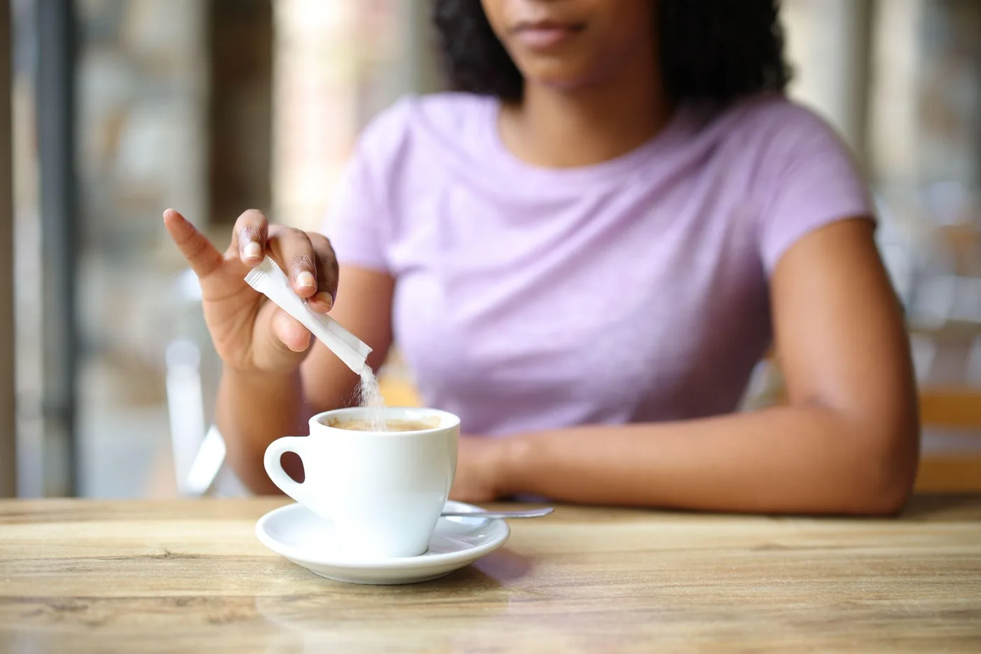 Cafeaua și bolile hepatice: prudență după un nou studiu