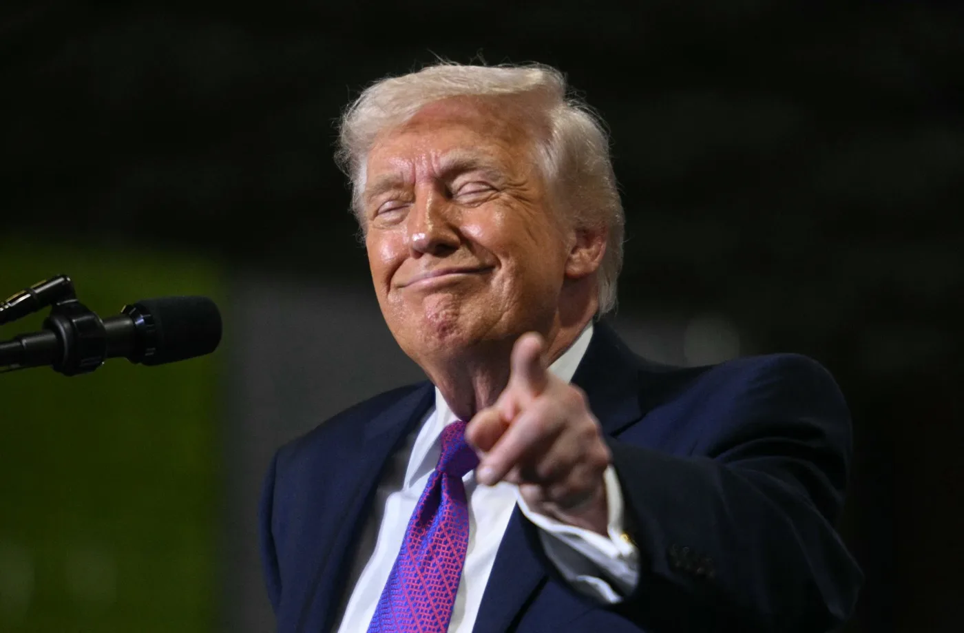 Fostul director CIA John Brennan solicită demiterea președintelui Donald Trump prin al 25-lea amendament constituțional american