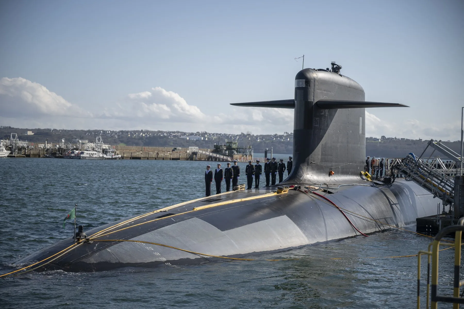 Arsenalul nuclear al Franței și securitatea Europei în dezbatere