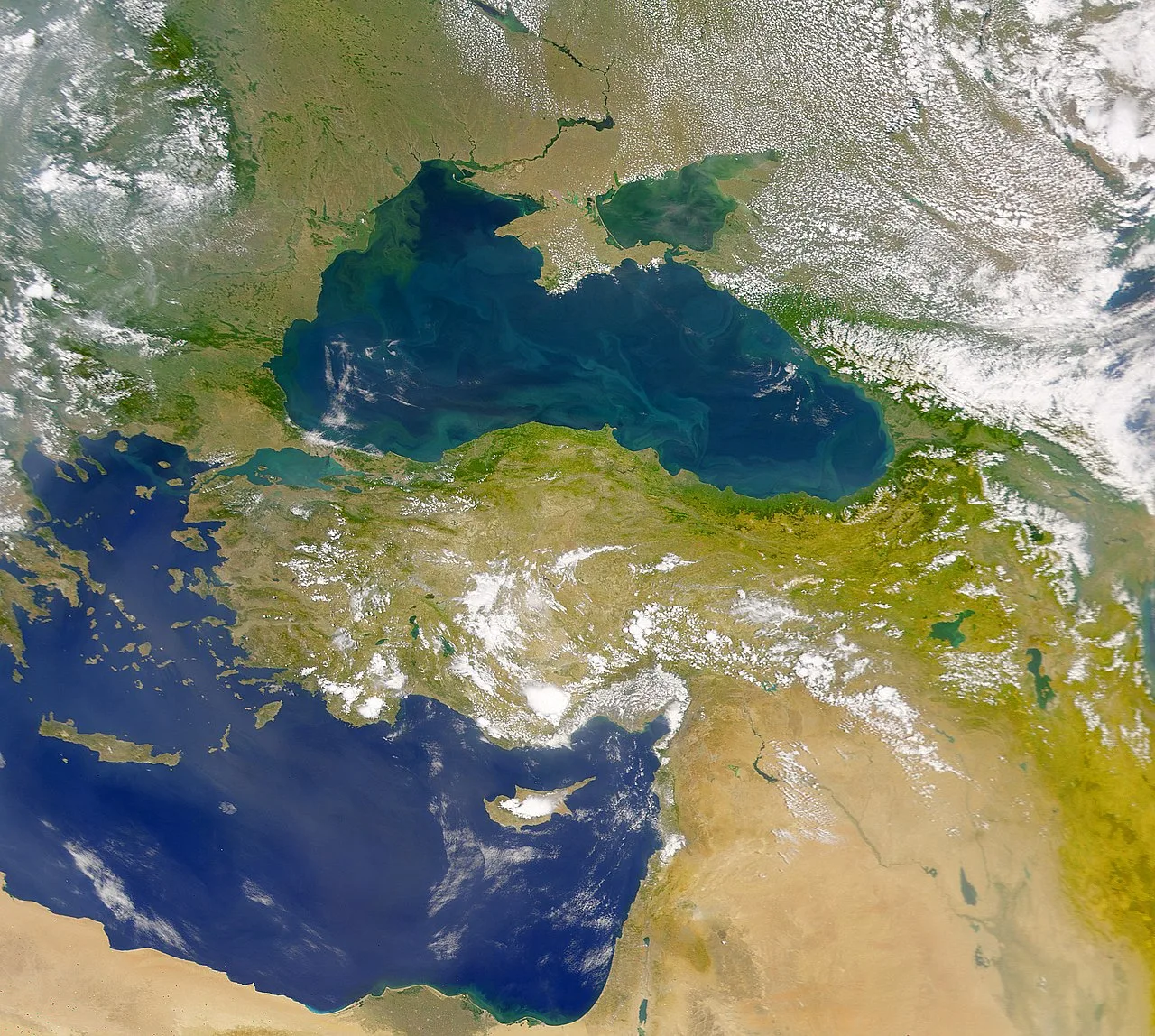 Marea Neagră: de la mine marine la infrastructură