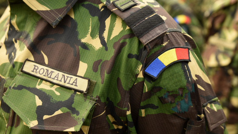 Armata voluntara in Romania: 27.000 de lei brut si sperantele unui minister