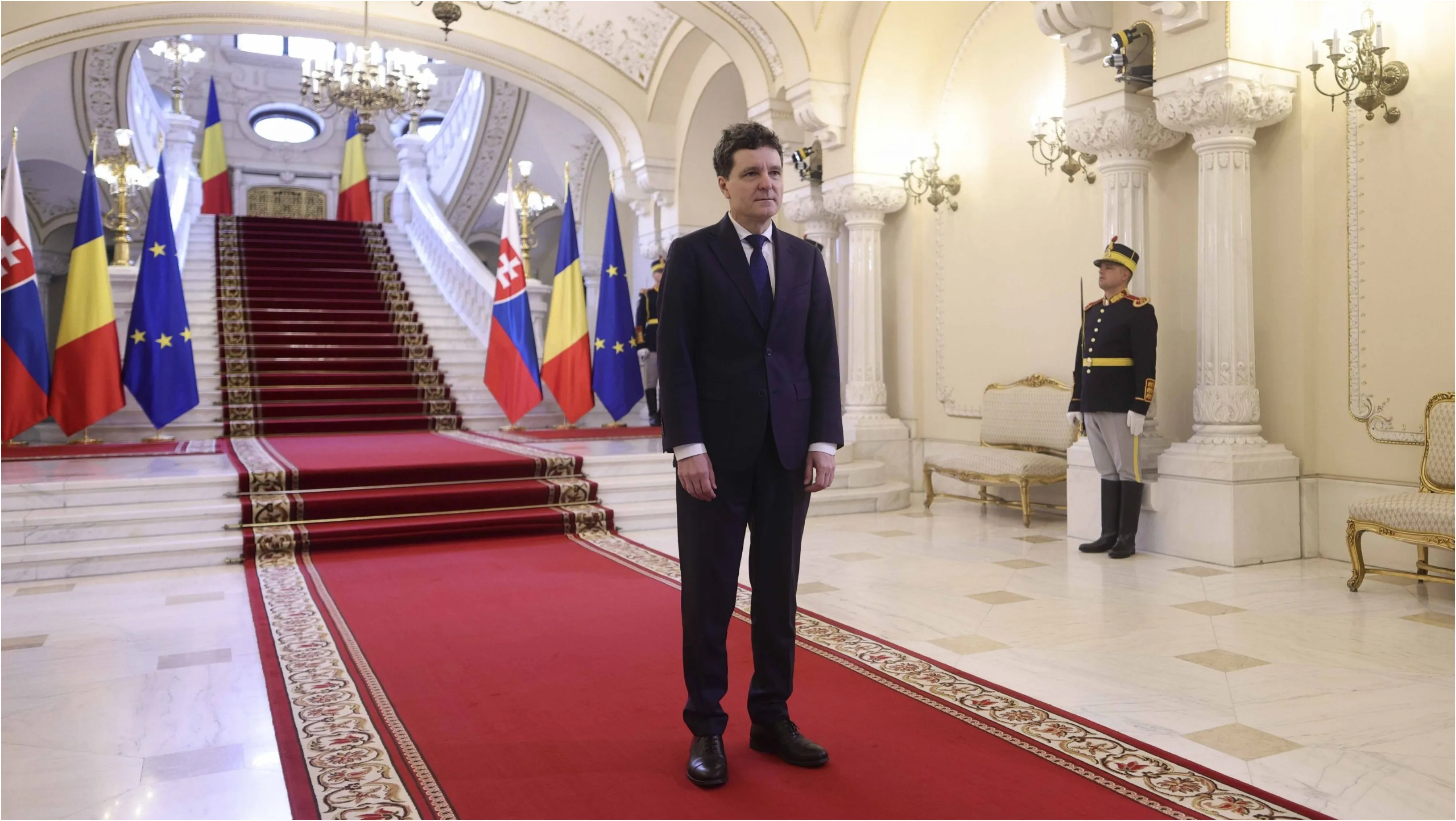 Negocieri blocate la Cotroceni: de ce amână Nicușor Dan premierul