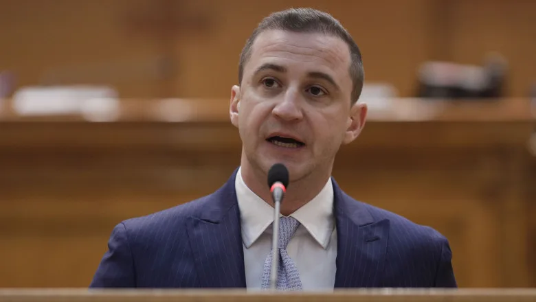 Alfred Simonis declară că demisia miniștrilor PSD este inevitabilă