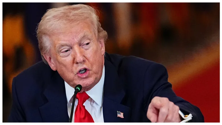 Trump amenințând cu preluarea petrolului iranian și criza din Strâmtoarea Ormuz