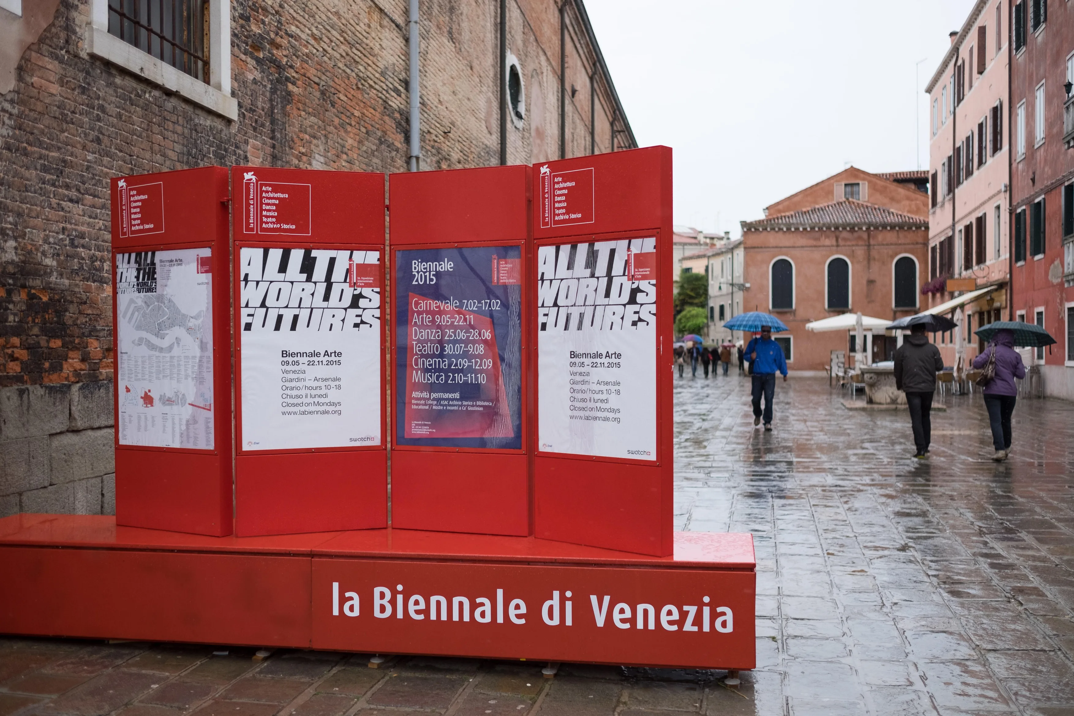 Protest ucrainean față de prezența Rusiei la Bienala din Veneția