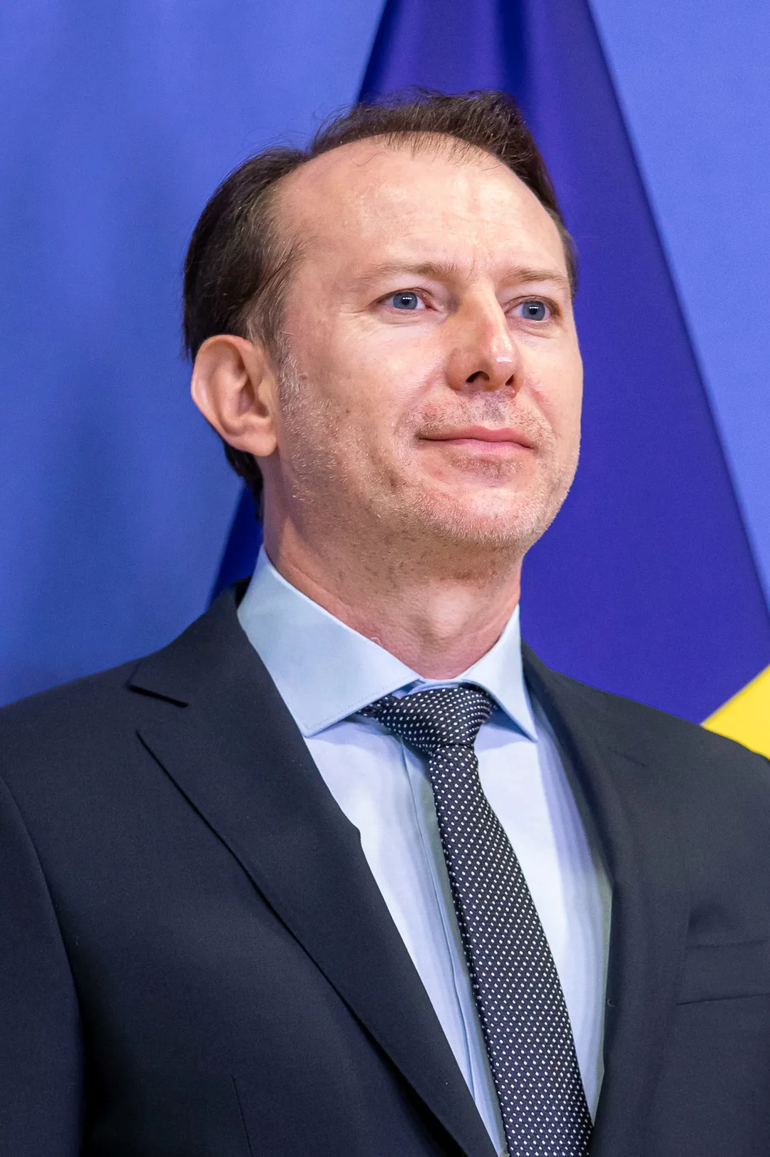 Vaccinuri COVID: decizia, excesul și nota de plată