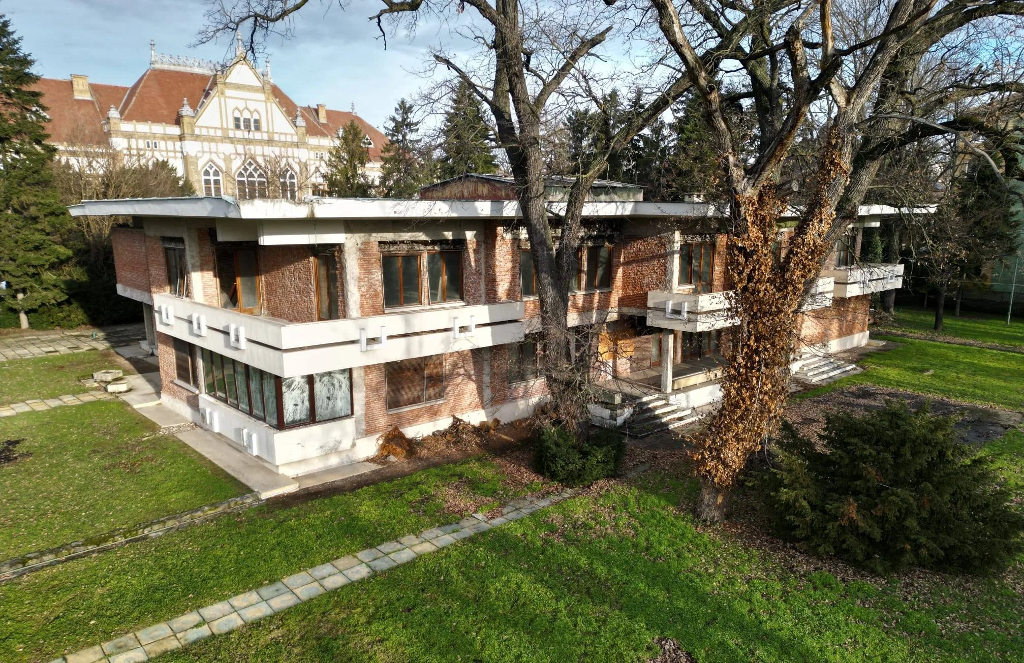 Fosta vilă de protocol a lui Ceaușescu lângă Catedrala Mitropolitană din Timișoara