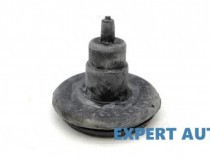 mufa-in-partea-stergatoarelor-fata-universal-universal-8