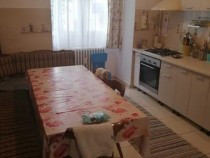 apartament-cu-4-camere-semidecomandate-zona-centrala