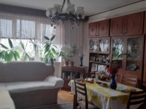 apartament-cu-4-camere-decomandate-zona-universitate