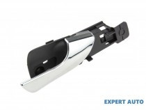 maner-usa-fata-alfa-romeo-giulietta-2010-940-156092165