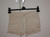 pantaloni-scurti-de-dama