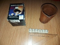 cupa-din-piele-naturala-cu-set-de-6-zaruri