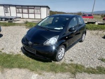 toyota-aygo1-0-benzina