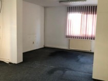 spatiu-comerciala-cu-vad-in-zona-centrala