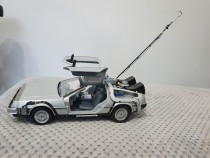macheta-metalica-delorean