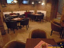 pensiune-cu-terasa-spatiu-comercial-crama-si-apreciate-fac-big-0