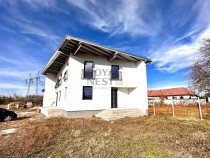 casa-individuala-in-stupini