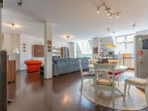 apartament-5-camere-dispus-pe-doua-nivele-in-zona-brasovu