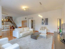 apartament-3-camere-dispus-pe-doua-nivele-in-zona-brasovu
