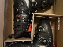 clapari-ski-schi-alpin-atomic-hawx-prime-flex-120-270-275