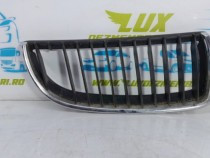 grila-radiator-dreapta-224059-10-22405910-bmw-seria-3-e90e91e92e93-big-0